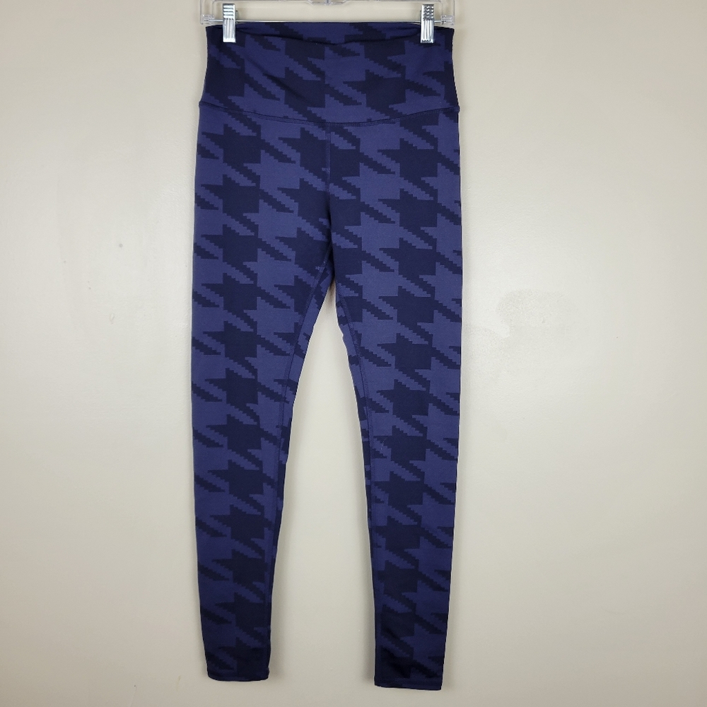 Alo Houndstooth Leggings - Picture 1 of 7